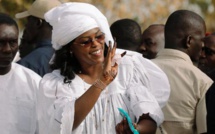 Arrêt sur image! Marième Faye Sall après son vote