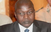 Oumar Guèye accusé d’avoir reçu environ 6 482 463 FCfa en pots-de-vin