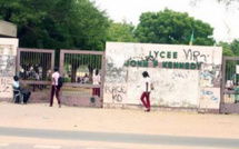 Lycée Kennedy : Confessions de l’élève de 17 ans qui entretenait une relation avec son directeur d’école !