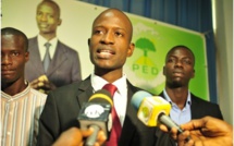 Dialogue politique: maintien ou suppression du parrainage.