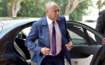 Le président de la Confédération africaine de football, Ahmad Ahmad, interpellé à Paris