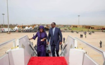 Attendu ce soir à Dakar,  le couple présidentiel du Sénégal bloqué à Paris ...Les raisons...