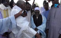 (VIDÉO) STADE DE MBACKÉ/ Serigne Mountakha effectue une descente sur les lieux, recueilli les complaintes de la famille de Mame Mor Diarra, débarque chez le maire et exige la délocalisation du stade et sa réaffectation à Serigne Touba.