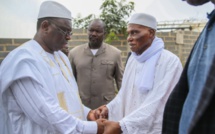 Retrouvailles : Ce que le président Macky Sall a dit à Abdoulaye Wade après l’avoir déposé chez lui.