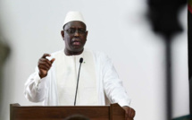 Macky Sall chante encore la baisse du loyer Macky Sall chante encore la baisse du loyer