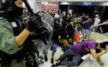 Nouvelle journée émaillée d'incidents à Hong Kong- Six blessés dans une attaque au couteau Nouvelle journée émaillée d'incidents à Hong Kong- Six blessés dans une attaque au couteau