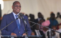 Macky Sall inaugure la première usine de fabrication de carreaux céramiques, à Sindia