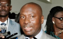 Les misères de Ndèye Rokhya Mbodji, ex-présentatrice de la Rts, à l’Anacim Les misères de Ndèye Rokhya Mbodji, ex-présentatrice de la Rts, à l’Anacim