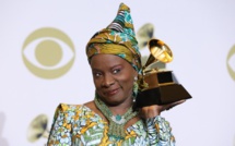 Grammy Awards: Angélique Kidjo récompensée, une cérémonie hommage à Kobe Bryant Grammy Awards: Angélique Kidjo récompensée, une cérémonie hommage à Kobe Bryant