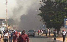 Gambie: le gouvernement dément la mort de manifestants et interdit le collectif anti-présidentiel Gambie: le gouvernement dément la mort de manifestants et interdit le collectif anti-présidentiel