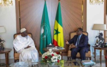 KHALIFA SALL : « CETTE PANDÉMIE NOUS INTERPELLE SUR LES POLITIQUES QUE NOUS MENONS »