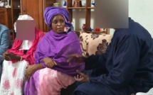 ​Décès de la  mère de Mimi Touré – Marième Faye Sall s’est déplacée pour présenter ses condoléances, celle d’une sœur, à la famille éplorée