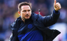 Société du bookmakers 1xBet le meilleur sur internet pour pari Sports jeux et sur la Premier League anglaise