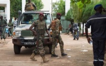 Mahamadou Issoufou : "La junte refuse de regagner les casernes alors que le pays est en guerre"