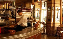 Covid-19 : à Paris : les bars sont fermés pour deux semaines