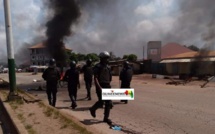 GUINEE: Les manifestants lynchent un policier