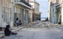 Un séisme frappe la Turquie et la Grèce, les deux pays promettent de s'aider mutuellement