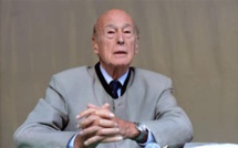 Les détails de l'inhumation de Valérie Giscard d'Estaing prévue samedi ...Macron décrète une journée de deuil national... Les détails de l'inhumation de Valérie Giscard d'Estaing prévue samedi ...Macron décrète une journée de deuil national...