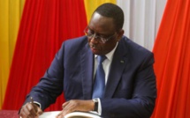 Nouvel an : Le président Macky Sall gracie 854 détenus.