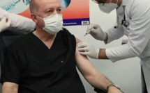 COVID-19/POUR DISSIPER LE DOUTE: Erdogan se fait vacciner devant les caméras