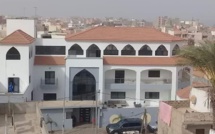 Urgent- Des élèves , munis d'essence , à l'assaut de la maison d'Aliou Sall