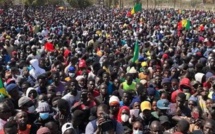 Les Premières Images de la mobilisation.... A La Place De L'obélisque...