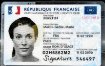 Voici la nouvelle carte nationale d'identité française