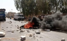 Bambilor : Les populations bloquent la circulation et exigent l'érection de relentisseurs après un accident ayant fait deux morts.