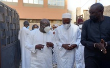 Khalifa Sall a présenté ses condoléances à famille de feu Serigne Chamsseddine Kane (images)