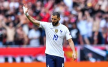 APRÈS FRANCE - SUISSE, LES BLEUS K.-O. DEBOUT : "CES DERNIÈRES ANNÉES, ON ÉTAIT CAPABLE DE FERMER LA BOUTIQUE"