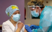 Covid-19 : l'Ecosse garde le masque, record de vaccinations en France