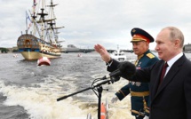 Parade navale en Russie : Vladimir Poutine vante sa puissance militaire