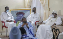 Condoléances : Le président Macky Sall accompagné par Antoine Félix Diome et de Amadou Ba auprès de la famille Layène et celle de Thiénaba.