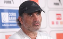 Duarte compare la pelouse du stade Lat Dior à celle des Européens