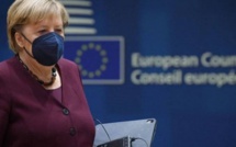 Standing ovation des dirigeants de l'UE pour saluer le départ d'Angela Merkel