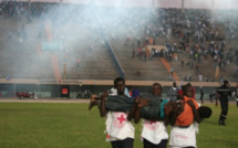 Violences dans les stades: Le "weur ndombo" et le "petit pont" de Macky Sall à la lutte et aux navétanes