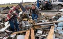 Des dizaines de morts dans le Kentucky après le passage d'une tornade dévastatrice