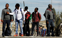 Les migrants exclus des plans de vaccination contre le Covid-19