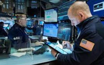 Covid-19: le variant Omicron inquiète les marchés mondiaux