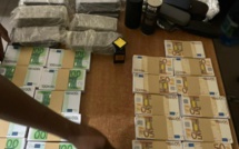 SAISIE DE PRÈS DE 4 MILLIARDS DE FAUX BILLETS À DAKAR- Les faux-monnayeurs Cheikh Kane, Laye Ba déférés ce lundi matin...Deux Ivoiriens activement recherchés
