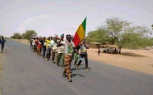Mali : les 25 marcheurs panafricanistes sénégalais accueillis en grande pompe à Diéma