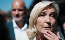 Détournement de fonds publics : Marine Le Pen dénonce « un coup fourré de l’UE »