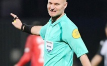 Propos sur le match Algérie-Cameroun : L’ancien arbitre Tony Chapron traite Belmadi de «médiocre»