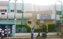 Centre de santé Nabil Choucair : La gynécologue et la sage-femme font monter deux gaillards sur le ventre de A. Cissé pour faire sortir le bébé, qui finira par faire un arrêt cardiaque.
