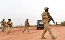 Burkina: 10 supplétifs de l'armée et deux civils tués dans une embuscade (sources sécuritaire et locale à l'AFP)
