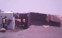 ACCIDENT SUR L’AUTOROUTE - Un camion, un bus et un véhicule particulier dans un carambolage.