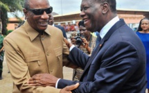 Guinée: la junte autorise à nouveau Alpha Condé à quitter le pays