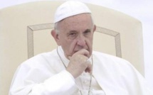 Le pape condamne le commerce incontrôlé des armes: “Il est temps de dire ‘ça suffit’”