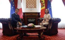 En Roumanie et en Moldavie, Emmanuel Macron réaffirme le soutien de la France à l'Ukraine