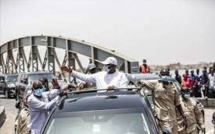 MACKY SALL "SONKORISÉ" À SAINT LOUIS !